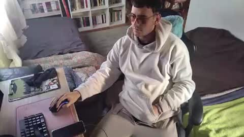 Noeliswaifu online show from 07.21.26