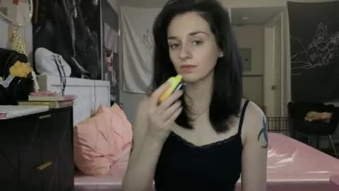 Snapshot of noelle1229 chatting on 06.24.26 Noelle online show from 06.24.26