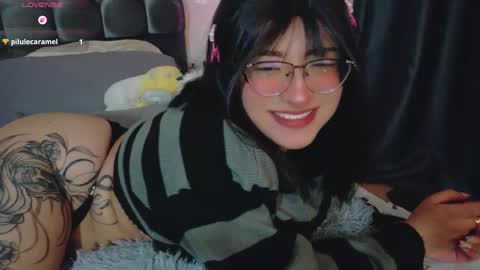Snapshot of noellerubi chatting on 05.31.26 noellerubi online show from 05.31.26