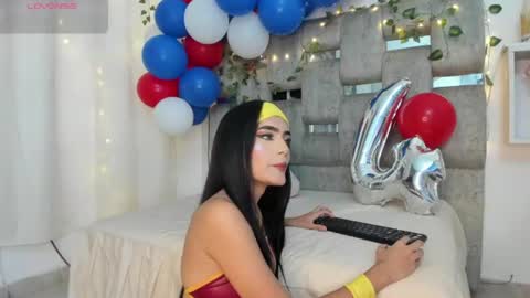 Noha Nicole online show from 07.04.26