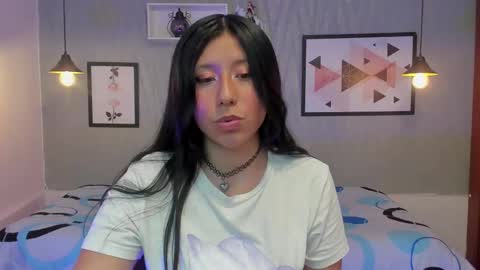 Snapshot of nohemi_louse chatting on 02.24.25 Nohemi online show from 02.24.25