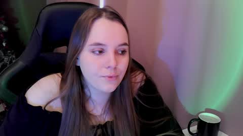 noir_ember_ online show from 02.02.26