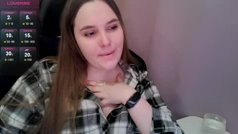 noir_ember_ online show from 03.23.26