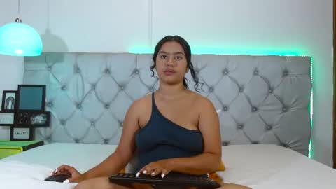 Noira Vale online show from 07.27.26