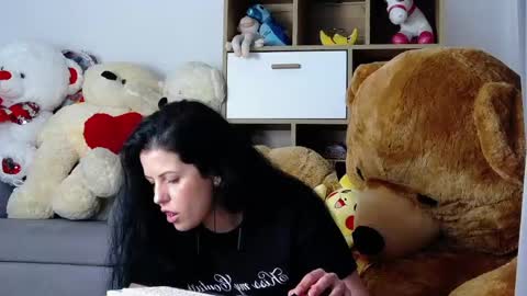 noirbella online show from 05.22.26