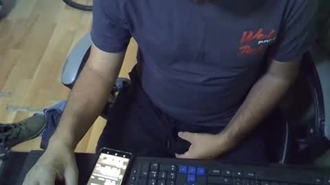 Snapshot of noizemanx chatting on 01.12.26 noizemanx online show from 01.12.26