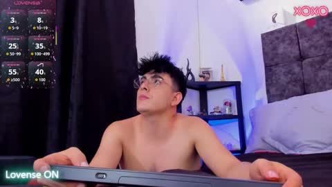 Snapshot of nolan_twink chatting on 03.19.26 Nolan online show from 03.19.26