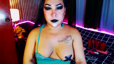 Snapshot of nomercy_mistress_sph chatting on 06.08.26 I AM YOUR MISTRESS YASSY DON T BE RUDE no ONE LOVE ME i KICK U online show from 06.08.26