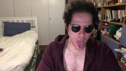 nongay379444 online show from 01.01.25