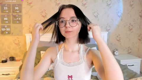 Nora Failure online show from 12.07.24