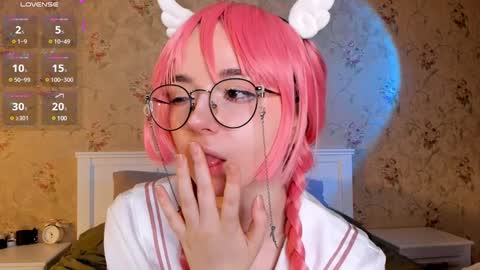 Nora Failure online show from 12.09.24