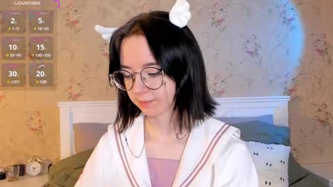 Nora Failure online show from 12.10.24