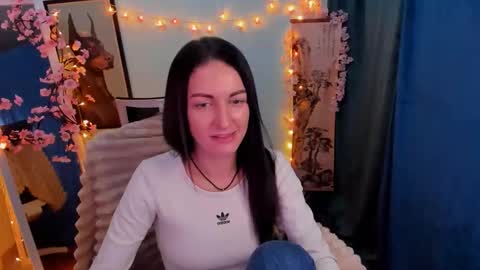 Nora online show from 02.21.26