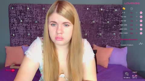 Nora online show from 11.27.25