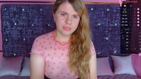 Nora online show from 04.09.26