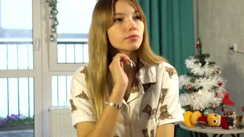Eva online show from 12.12.24