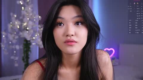 Snapshot of noreenbeckey chatting on 04.24.26 Nore online show from 04.24.26