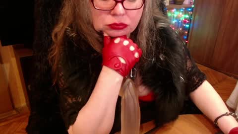 Snapshot of norma_gin chatting on 01.03.25 miss Tress online show from 01.03.25