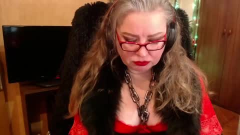 Snapshot of norma_gin chatting on 02.09.25 miss Tress online show from 02.09.25