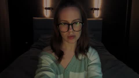 Snapshot of north_baby chatting on 10.18.25 North online show from 10.18.25
