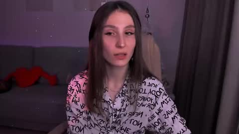 Snapshot of north_valkyrie chatting on 01.24.25 Hazel online show from 01.24.25