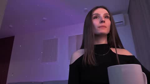 Snapshot of north_valkyrie chatting on 01.25.25 Hazel online show from 01.25.25