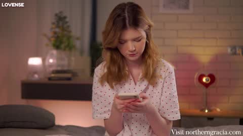 Snapshot of northern_gracia chatting on 02.14.25 Gracia 150 online show from 02.14.25