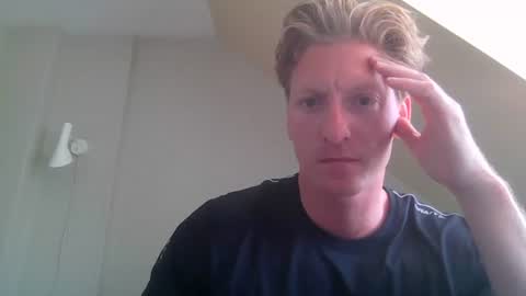 Snapshot of norway_male chatting on 07.21.26 norway_male online show from 07.21.26