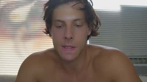 Snapshot of not_alexstone chatting on 10.01.25 not_alexstone online show from 10.01.25