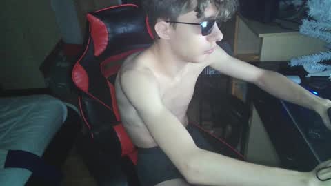 Snapshot of notspace_721128 chatting on 01.11.25 NotSpace online show from 01.11.25