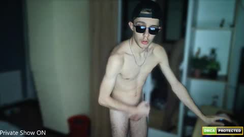 Snapshot of notspace_721128 chatting on 09.18.25 NotSpace online show from 09.18.25