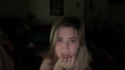 Snapshot of nova_moon_ chatting on 06.15.26 Nova online show from 06.15.26