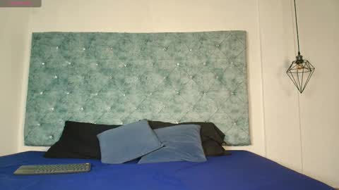 Snapshot of nova_snow chatting on 10.02.25 N O V A online show from 10.02.25