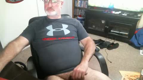 Snapshot of novacub chatting on 10.01.25 novacub online show from 10.01.25