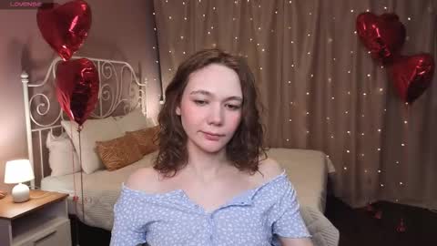 Snapshot of novaeva_ chatting on 02.20.26 Eva online show from 02.20.26