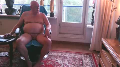 Nudejohn online show from 11.14.25