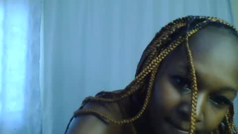 Snapshot of nutgal_ chatting on 06.16.26 nutgal online show from 06.16.26