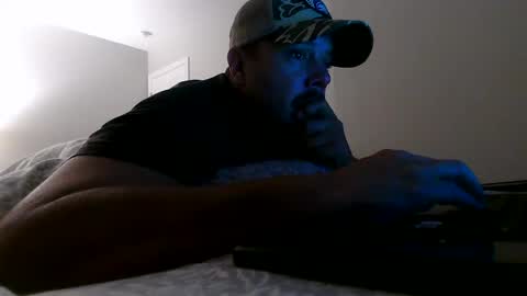 Snapshot of nuttincowboy727272 chatting on 12.15.25 nuttincowboy727272 online show from 12.15.25