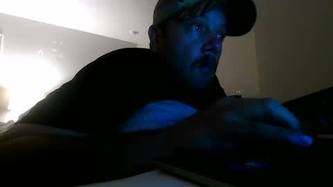 Snapshot of nuttincowboy727272 chatting on 05.10.26 nuttincowboy727272 online show from 05.10.26