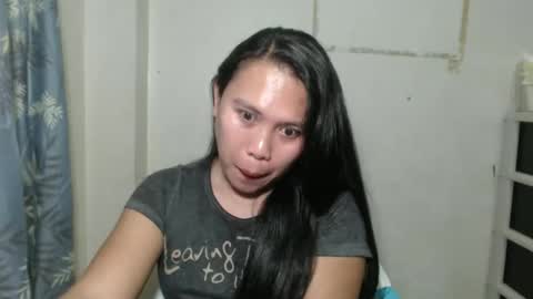 Snapshot of nylecummer chatting on 04.28.26 nylecummer online show from 04.28.26