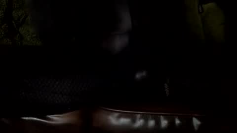 Snapshot of nylon2412 chatting on 10.08.25 nylon2412 online show from 10.08.25