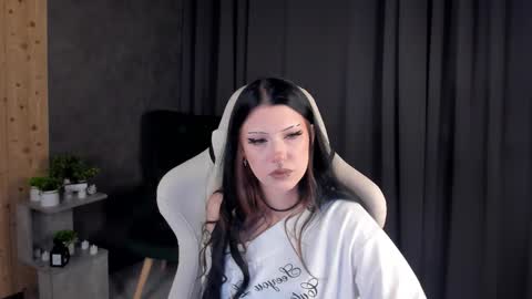  LILY  online show from 03.19.26