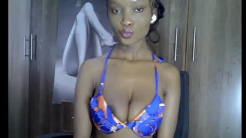 nyverra online show from 07.25.26