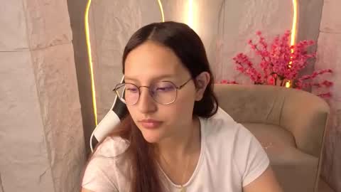 Snapshot of nyx_tamy_tx chatting on 10.03.25 Online 800 to 1400 online show from 10.03.25