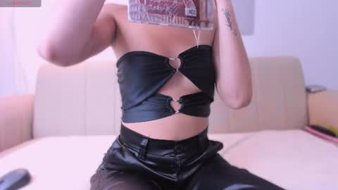 nyx_velvett online show from 07.16.26