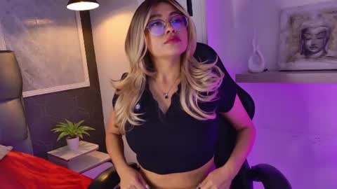 Snapshot of nyxjones chatting on 07.29.26 Nyx online show from 07.29.26