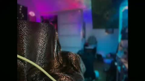 Snapshot of nyxxen chatting on 02.08.26 nyxxen online show from 02.08.26