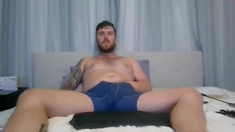 Snapshot of nzkiwiguy92 chatting on 02.17.26 nzkiwiguy92 online show from 02.17.26