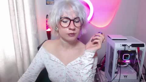 Moonlight online show from 10.05.25