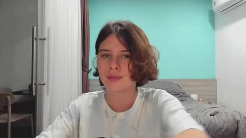 Evie online show from 12.11.24